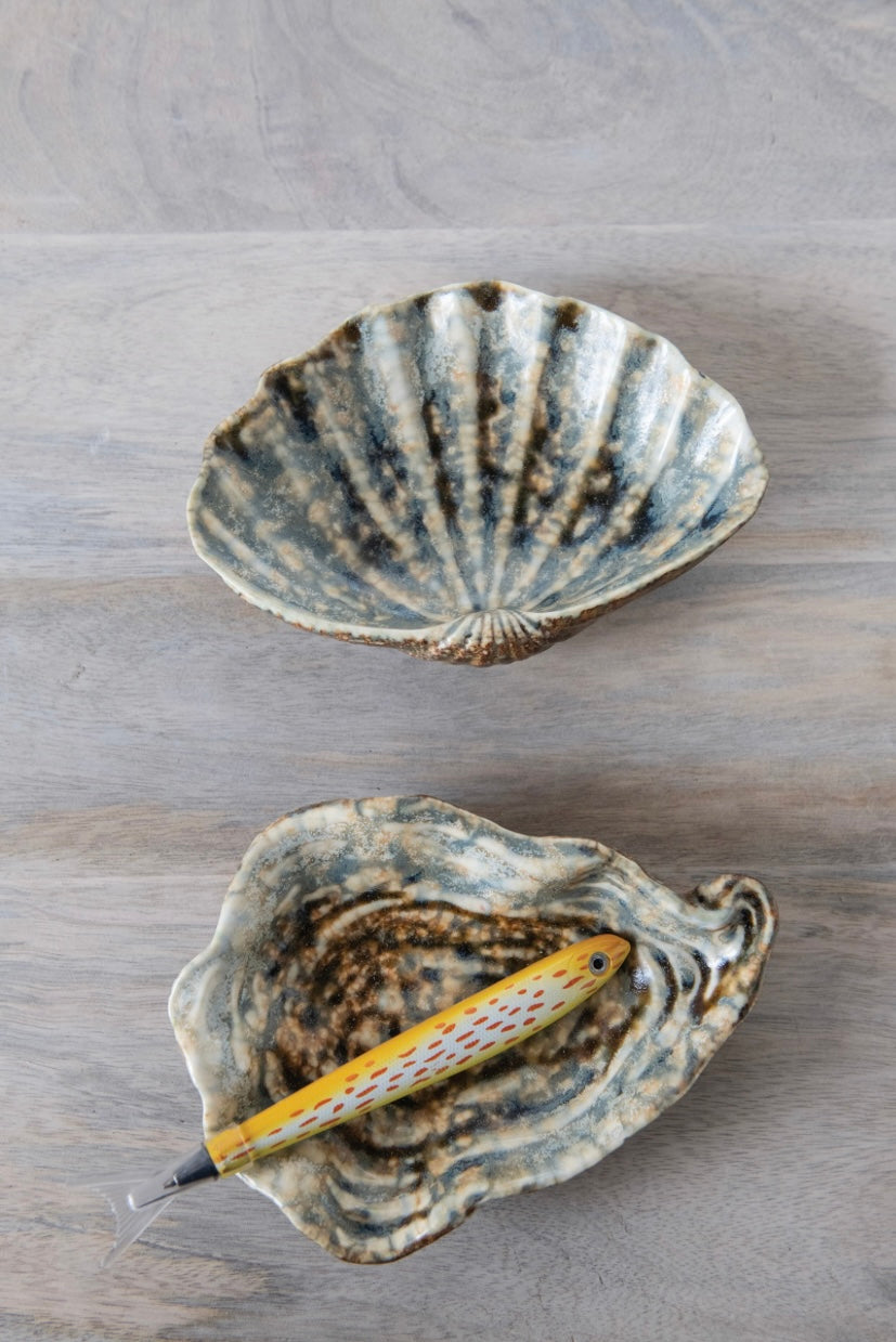Medium Stoneware Shell Dish with Reactive Glaze