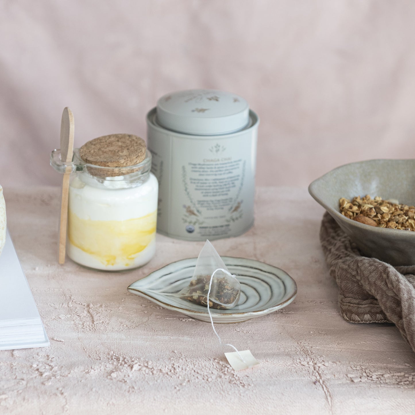 Embossed Stoneware Dish/Spoon Rest
